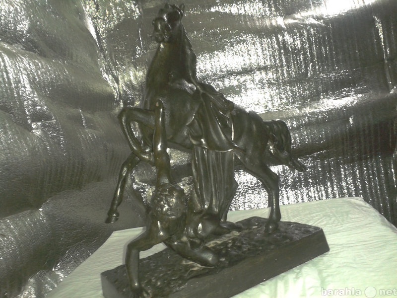 Продам: Статуя покорение коня на Аничковом мосту