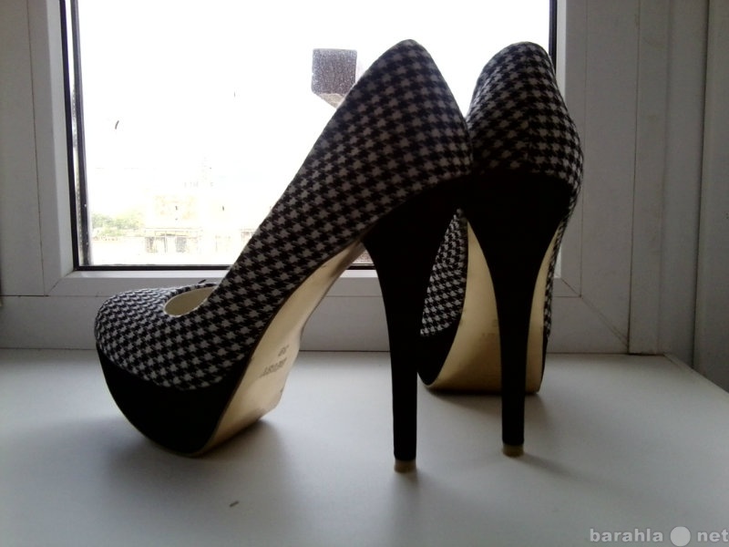 Продам: Женские туфли betsy на высоком каблуке
