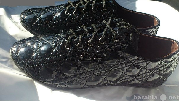 Продам: Ботиночки Dior в наличии