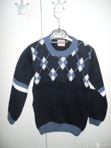 Продам: новый свитер