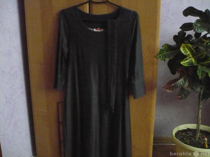 Продам: платья размер 46