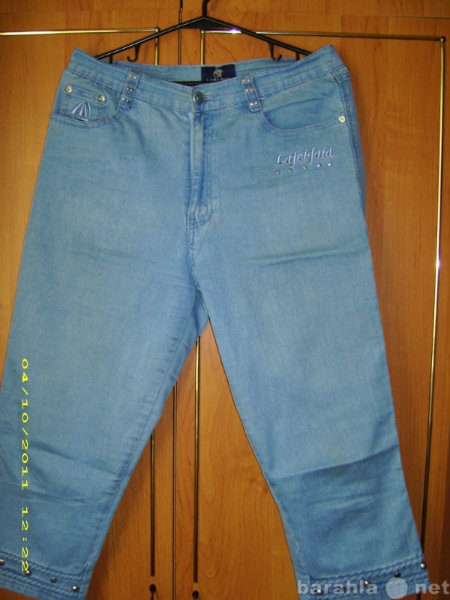 Продам: Капри джинсовые