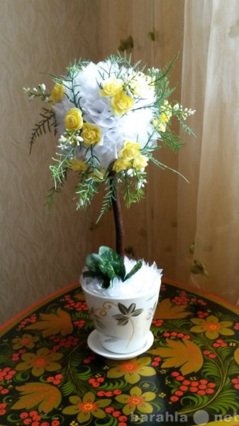 Продам: топиарий и цветы из бисера
