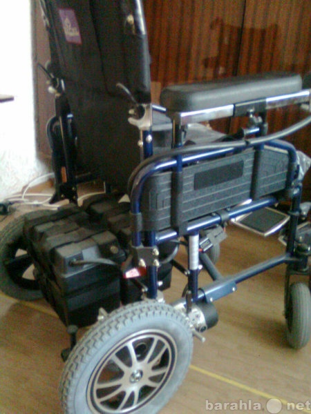 Продам: Инвалидную электрическую кресло-коляску.