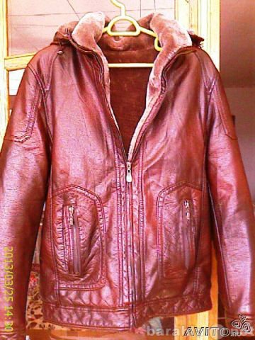 Продам: куртка из кожзаменителя