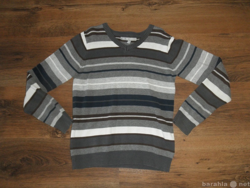 Продам: продам свитер на мальчика 130-140 см