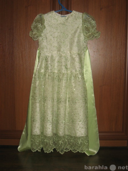 Продам: Праздничное платье для девочки р.104-116