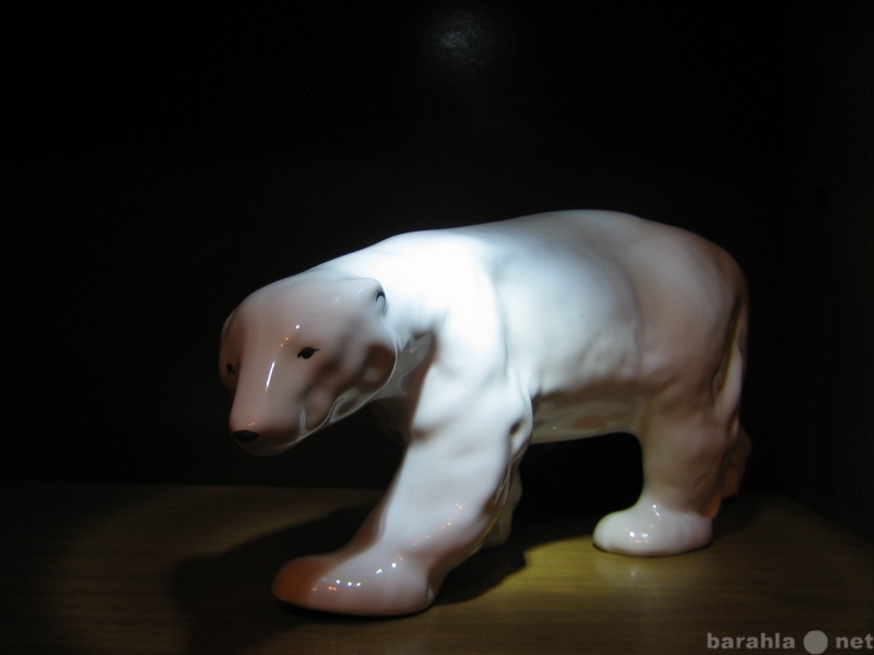 Продам: скульптура Белый медведь полярный