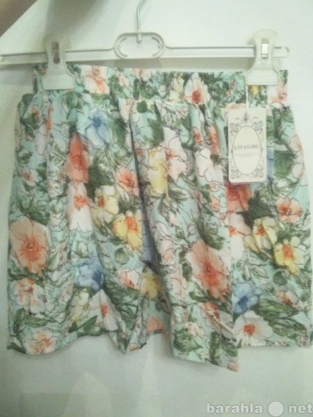 Продам: Летняя мини юбка в цветочек