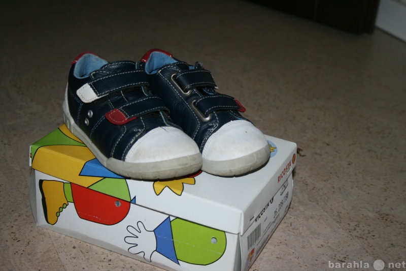 Продам: Ботинки для мальчика