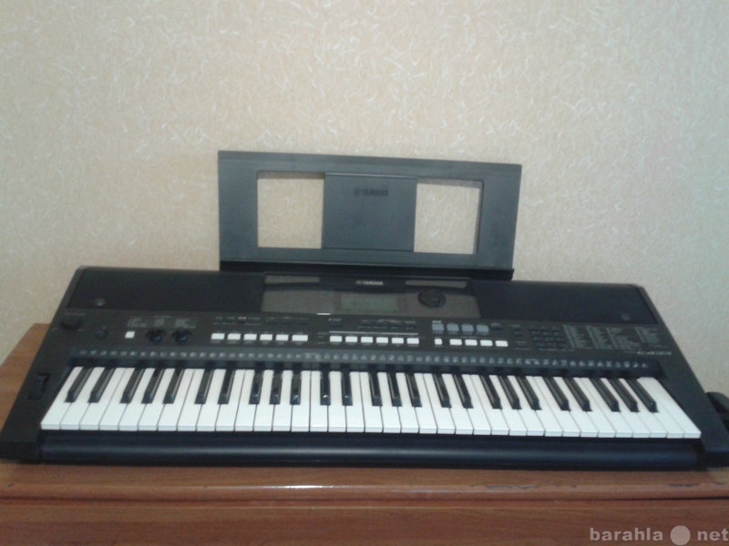 Продам: синтезатор YAMAHA psr-E433