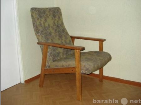 Куплю: 2 кресла на деревянном каркасе