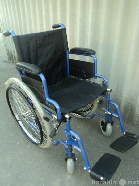 Продам: Инвалидная коляска ( комнатная )