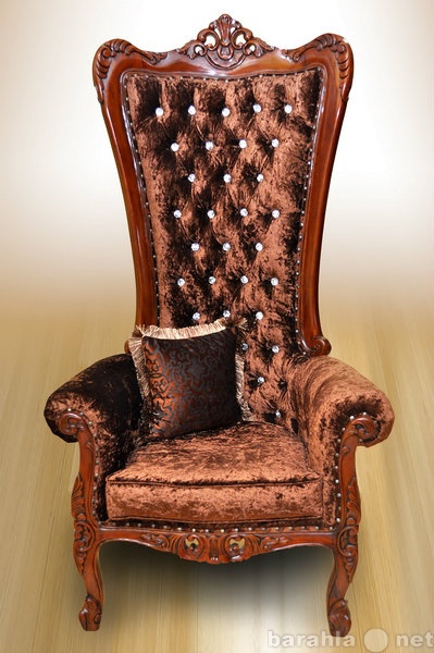 Продам: Кресло из массива красного дерева