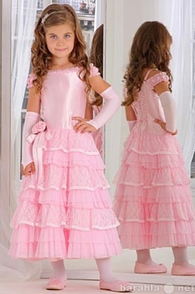 Продам: Платье для девочки нарядное