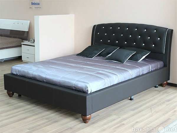 Продам: Кровать из экокожи Insigne коричневая