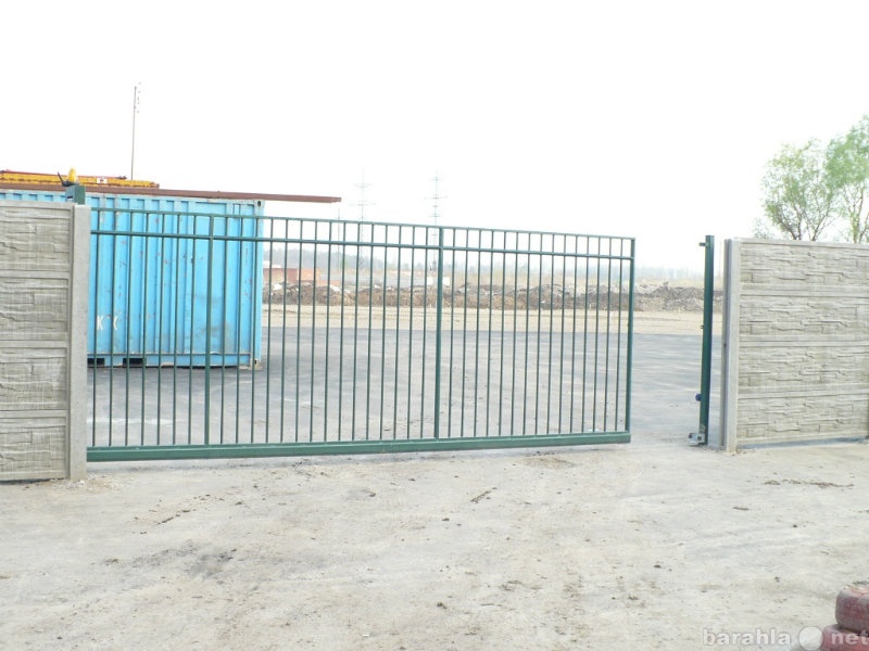 Продам: Забор из профильной трубы от производит