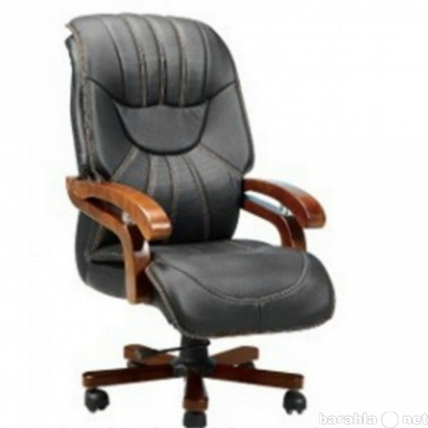 Продам: Кресло руководителя кожаное В-093