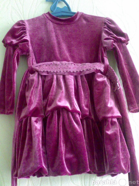 Продам: Платье веллюровое (Польша)