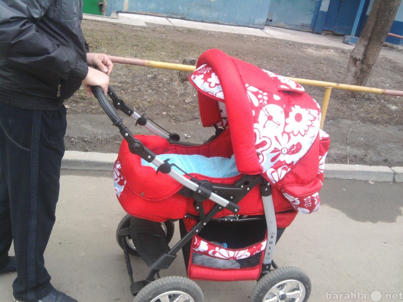Продам: детская коляска + ходунки