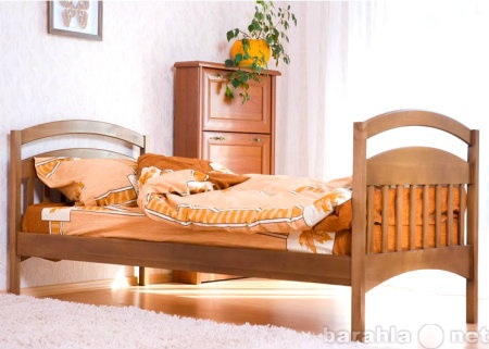 Продам: Удобная детская кровать из массива сосны