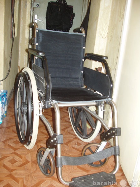 Продам: Кресло-коляска DAB новое прогулочное