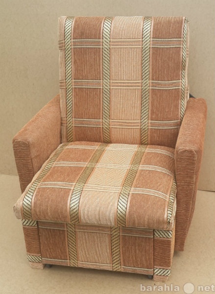 Продам: Кресло-кровать клетка светло-коричневая