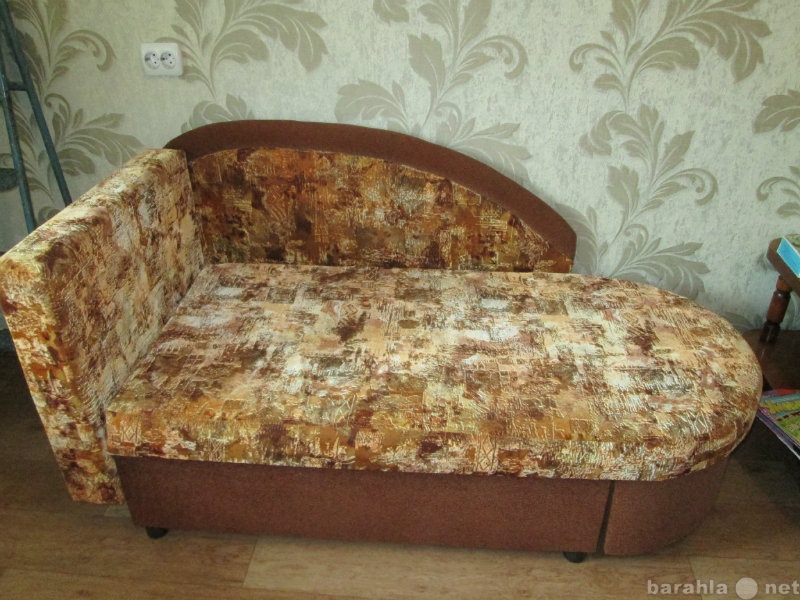 Продам: 2 подростковых дивана