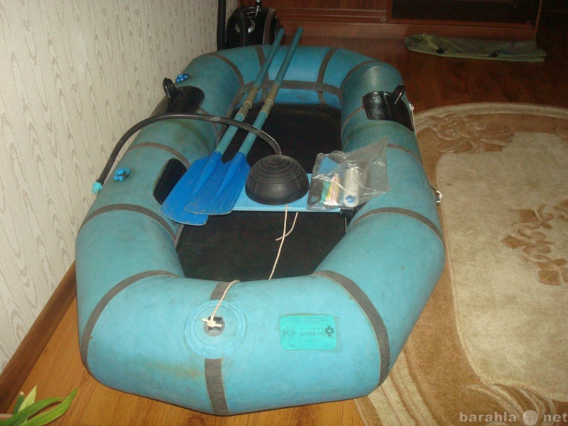 Продам: Надувная лодка Ветерок