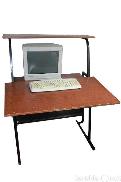 Продам: стол компьютерный