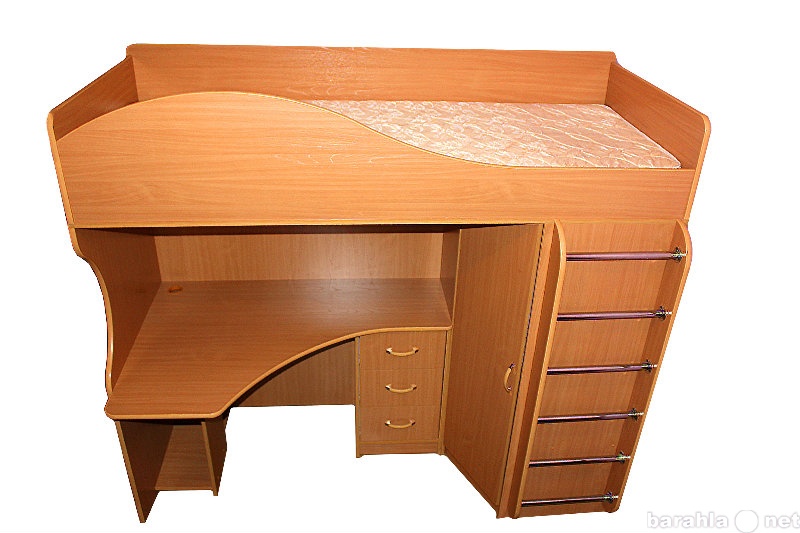 Продам: кровать, стол, шкаф, детская мебель