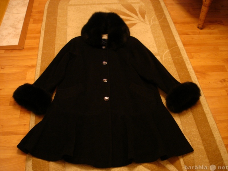 Продам: продам женское пальто