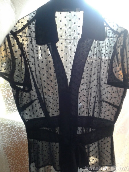 Продам: Очень красивая черная блузка в горошек