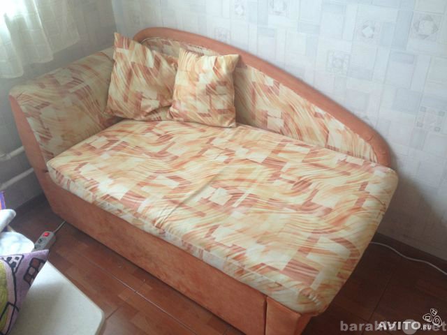 Продам: Продам отличный диван