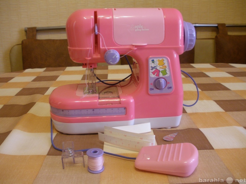 Продам: детская швейная машинка
