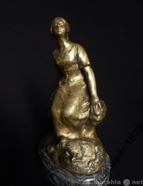 Продам: Бронзовая статуэтка, Suzanne Bizard 1905