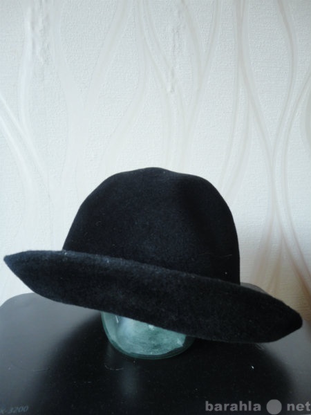 Продам: шляпа женская из кроличьей шерсти