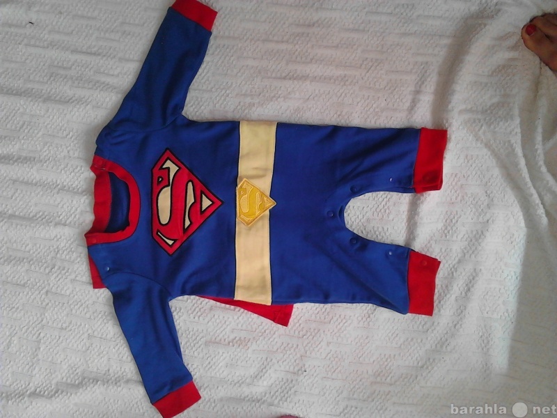 Продам: костюм супермэна для малыша
