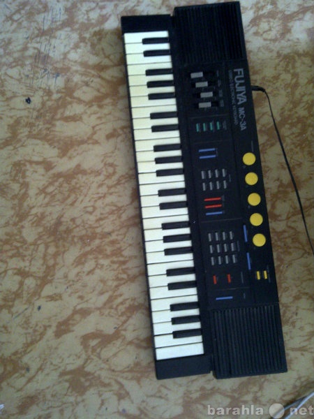Продам: синтезатор fujiya MC-3A