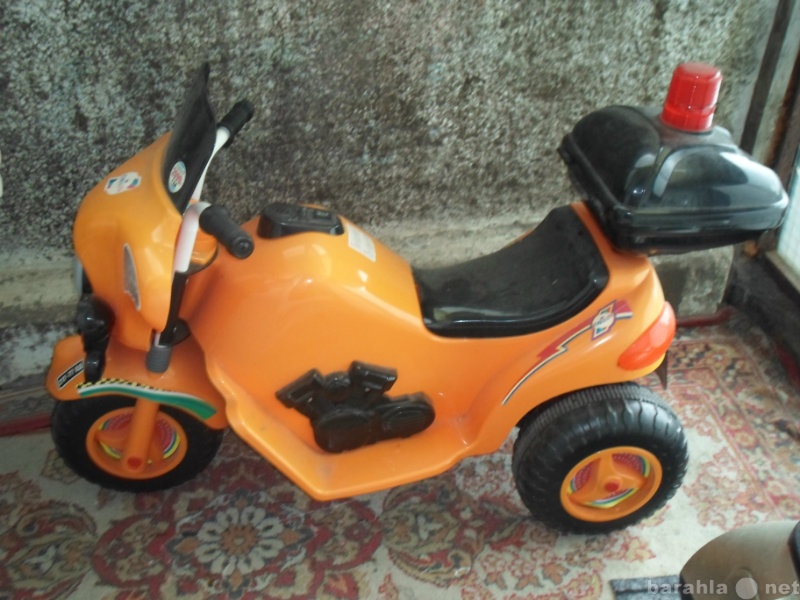 Продам: Детский мотоцикл на аккумуляторе