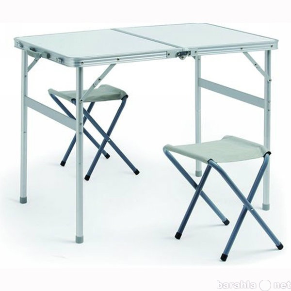 Продам: Набор стол складной с 2 стульями