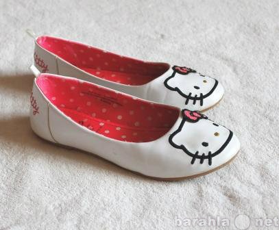 Продам: Туфли Hello Kitty р.32