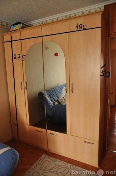 Продам: Шкаф для спальни