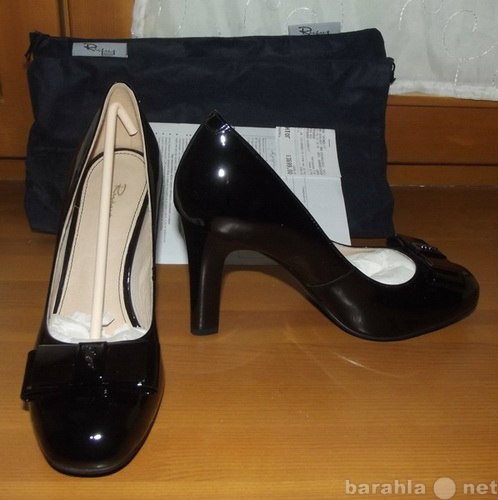 Продам: туфли чёрные лакированные