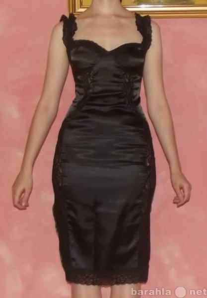 Продам: платье чёрное с кружевными вставками