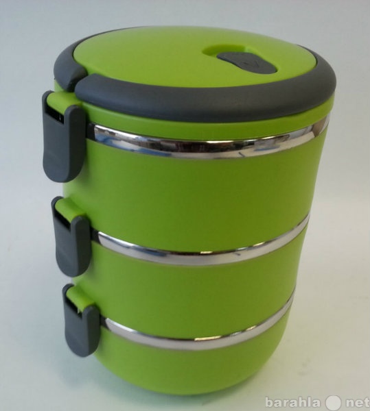 Продам: Ланч-бокс зеленый внутри металл 3 тарелк
