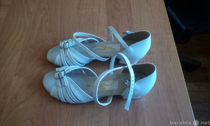 Продам: Туфли для занятий бальными танцами