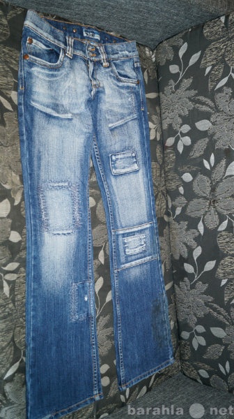 Продам: Модные джинсы