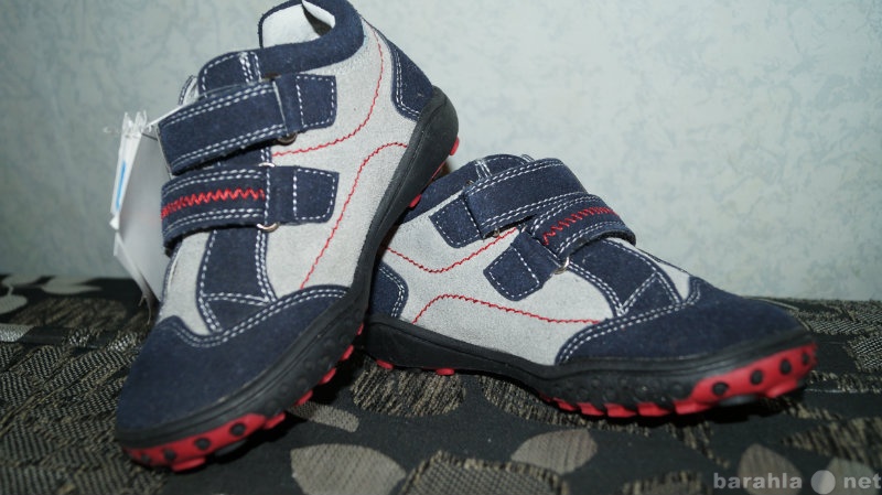 Продам: Новые ботинки 28 р-ра
