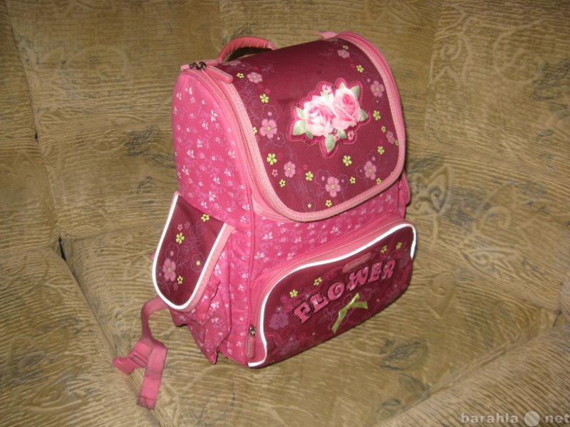 Продам: Портфель школьный для девочки